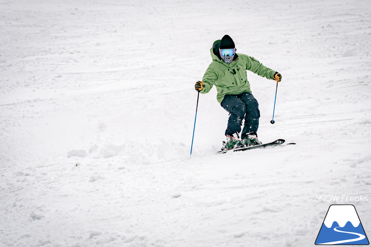 サッポロテイネ｜今シーズンは春セッション！プロスキーヤー・谷藤昌司さんと滑る１日。まさかのパウダー？！